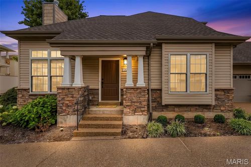 1264 Harmony Lake Dr, Cottleville, MO, 63376-2970 | Card Image