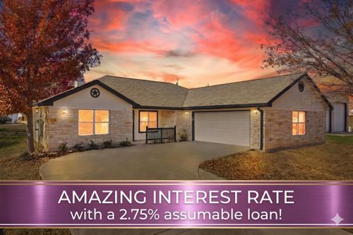 143 Boulder Dr, Kingsland, TX, 78639-4047 | Card Image