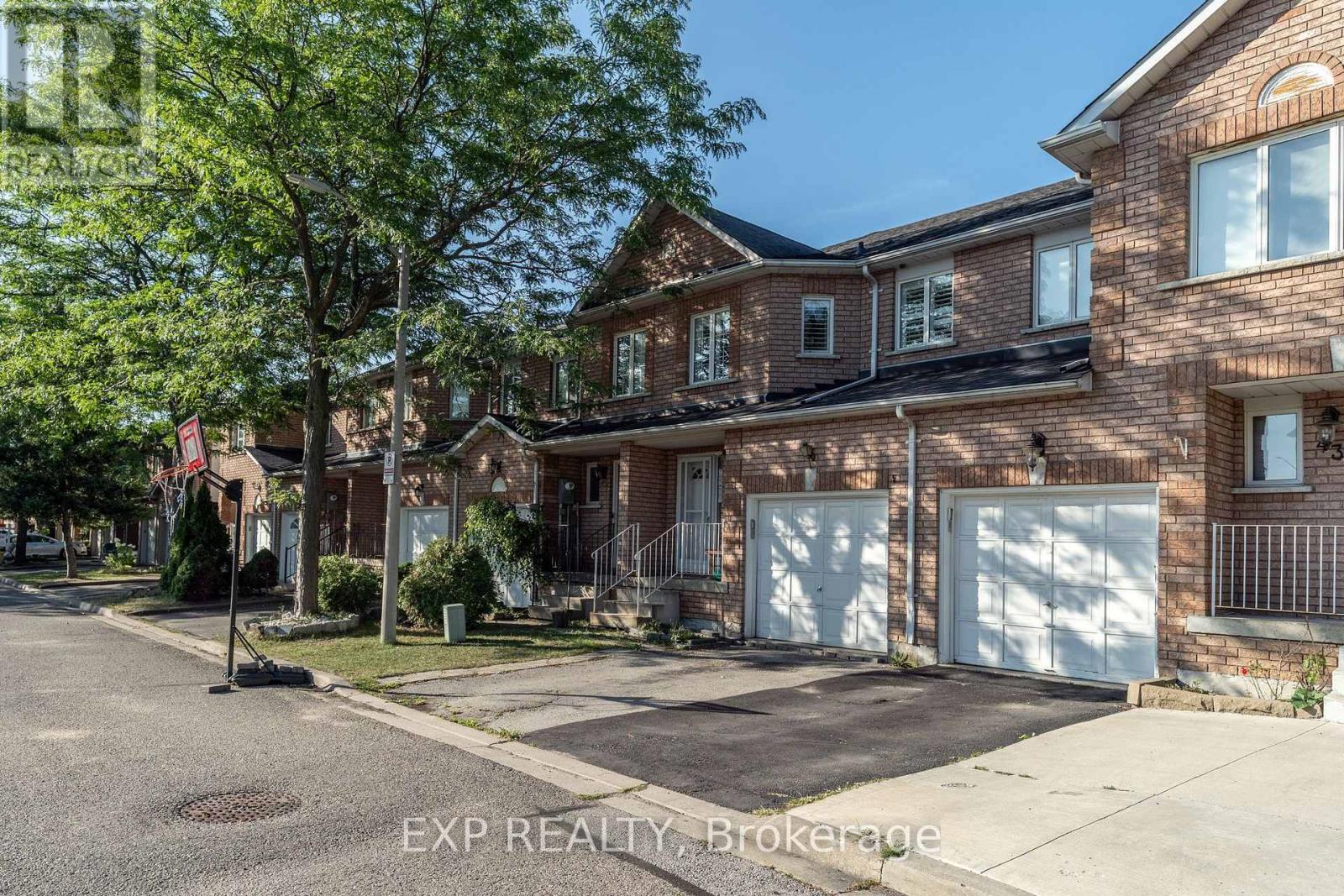 Residential in Brampton (Snelgrove) 3
