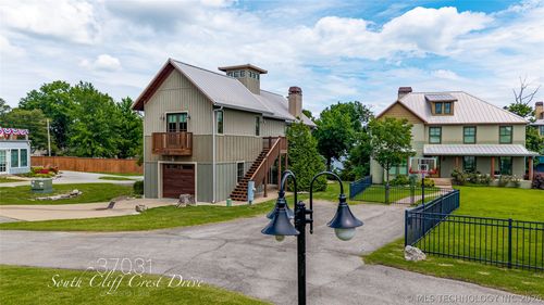 37031 S Cliff Crest Drive, Langley, OK, 74350 | Card Image