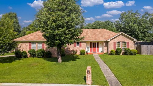 355 Commanche Trl, Conway, AR, 72032-4592 | Card Image