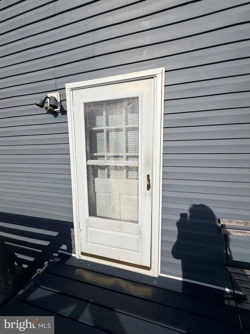 2nd-floor-rear-525 Bayside Dr, DUNDALK, MD, 21222-4923 | Card Image