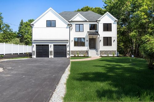 130 Zoar Ave, Attleboro, MA, 02703-6018 | Card Image