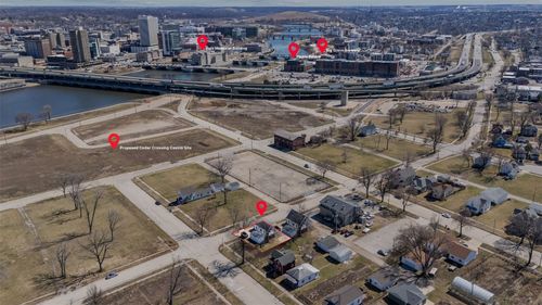 718 4th St Nw, Cedar Rapids, IA, 52405-2732 | Card Image