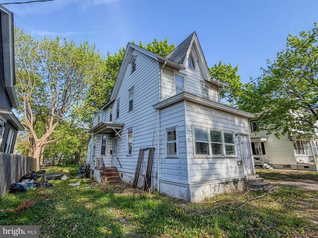 Residential in SALEM 2