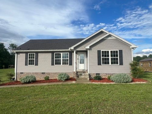 532 Martin Chapel Rd, Portland, TN, 37148-5016 | Card Image