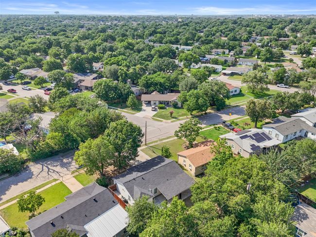 Aerial view of property and surrounding area | Image 25