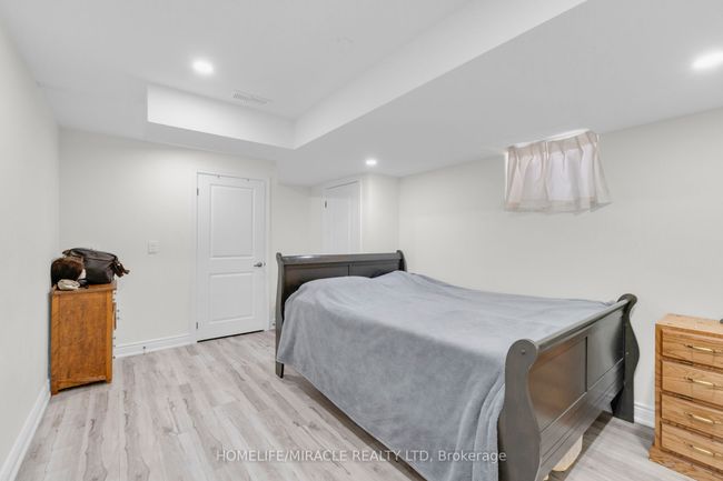 49 Lavallee Cres, House other with 6 bedrooms, 5 bathrooms and 4 parking in Brampton ON | Image 35