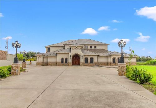 2204 E Trenton Rd, Edinburg, TX, 78542-6972 | Card Image