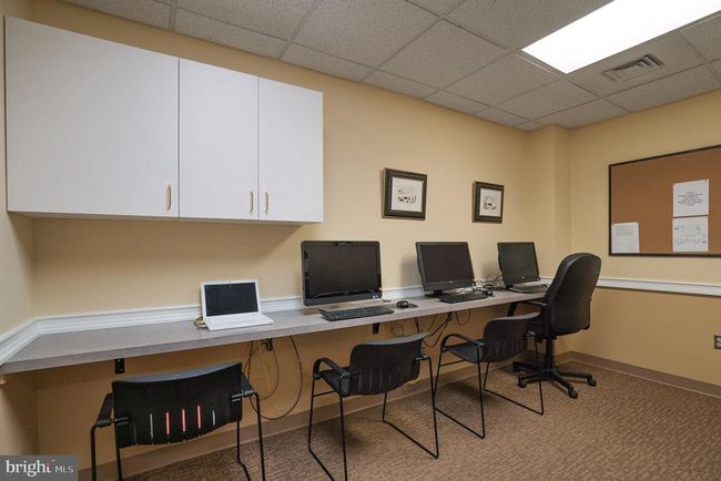 2015 Windrow Dr, Condo with 1 bedrooms, 1 bathrooms and null parking in PRINCETON NJ | Image 27