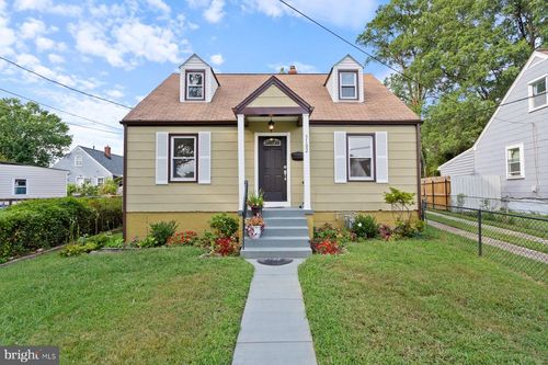 3102 Lancer Pl, HYATTSVILLE, MD, 20782-3149 | Card Image