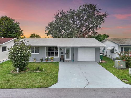 4312 Nw 47th St, Tamarac, FL, 33319-5822 | Card Image