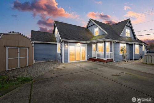 128 Milwaukee Boulevard S, Algona, WA, 98001 | Card Image