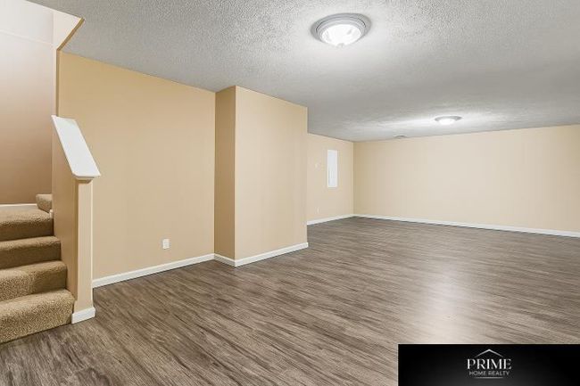 2204 Hummingbird Dr, House other with 5 bedrooms, 4 bathrooms and 3 parking in Bellevue NE | Image 20
