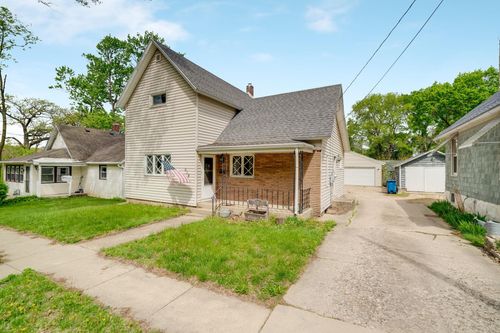 519 W 8th St, Dixon, IL, 61021-3507 | Card Image