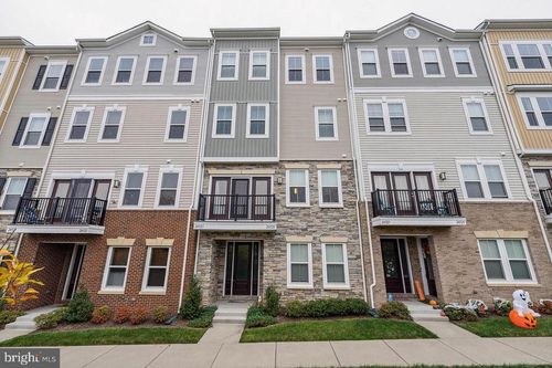 24525 Glenville Grove Ter, ALDIE, VA, 20105-5402 | Card Image
