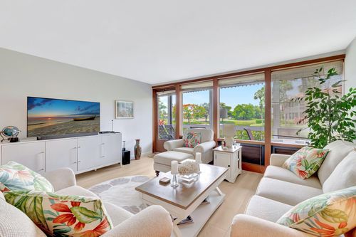 4033-19819 Boca West Dr, Boca Raton, FL, 33434-3218 | Card Image