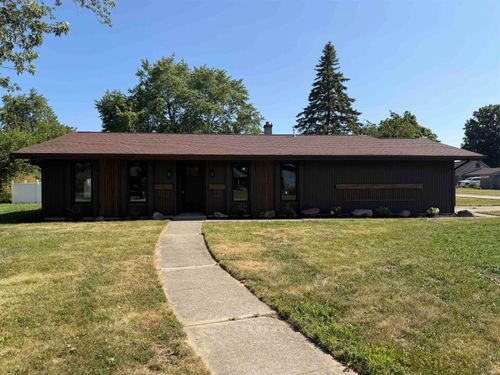 3925 Shannon Dr, Fort Wayne, IN, 46835-2181 | Card Image