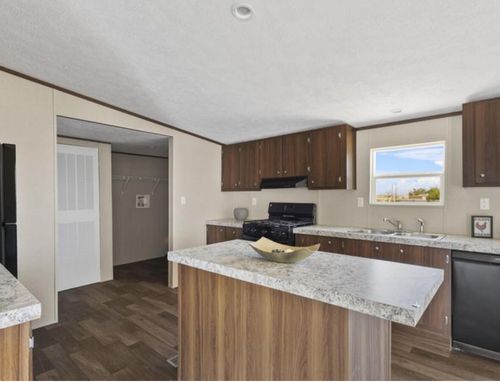 400 Perizzite Ave, Belen, NM, 87002-3842 | Card Image