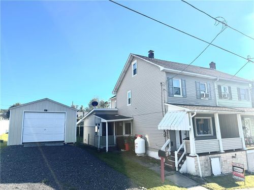 30 W Ridge Street, Coaldale Borough, PA, 18218 | Card Image