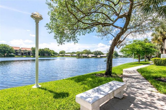 574 - 574 Nw 97 Th Ave, Townhouse with 3 bedrooms, 3 bathrooms and null parking in Plantation FL | Image 28