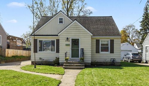 718 Colrain St, Wyoming, MI, 49509-2964 | Card Image