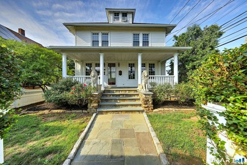 153 Chapel St, Milford, CT, 06460-8034 | Card Image