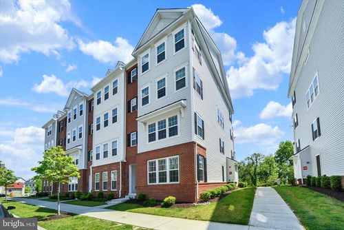 439-9435 James Macgowan Ln, OWINGS MILLS, MD, 21117-5922 | Card Image