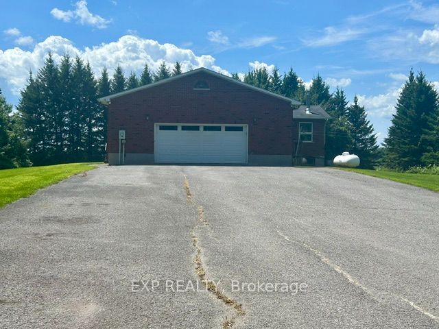 Residential in Greely - Metcalfe - Osgoode - Vernon and Area 4