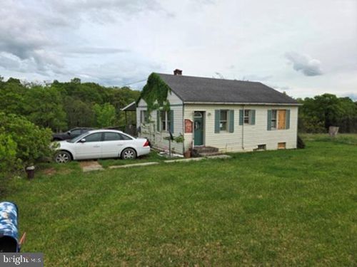28 Frost Dr, ROMNEY, WV, 26757-6714 | Card Image