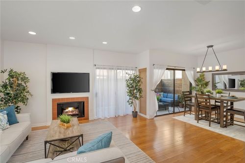 apt-14-1655 Greenfield Ave, Los Angeles, CA, 90025-3517 | Card Image