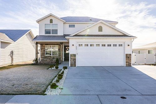241 Sheep Creek Dr, Rock Springs, WY, 82901-5732 | Card Image