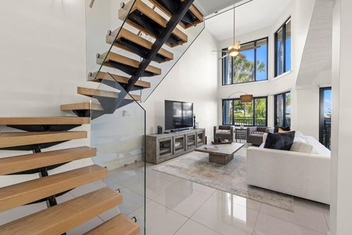 104-665 Se 21st Ave, Deerfield Beach, FL, 33441-5173 | Card Image