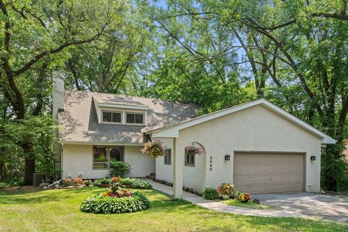3440 Glenarden Rd, Arden Hills, MN, 55112-3610 | Card Image