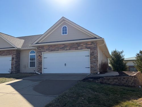 c-1709 Timber Wolf Ln, Mahomet, IL, 61853 | Card Image