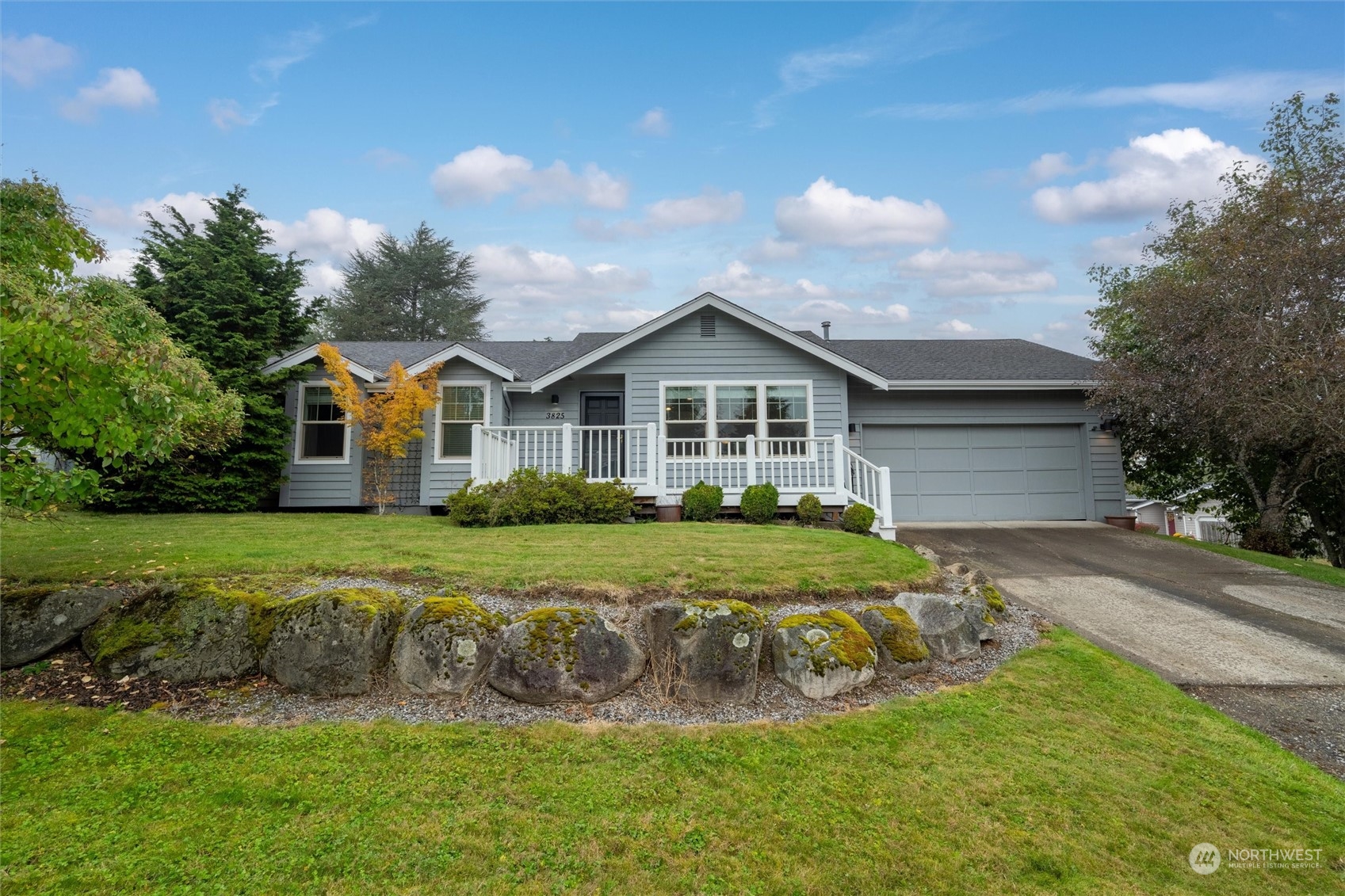 Del Bonita Way, Bellingham, WA 98226