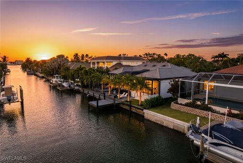 1506 Jewel Box Ave, NAPLES, FL, 34102-0527 | Card Image