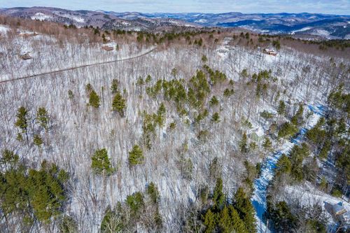 5417 Fletcher Ln, Quechee, VT, 05059 | Card Image