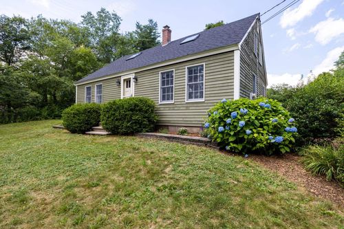 255 Beech Rd, Eliot, ME, 03903-2000 | Card Image