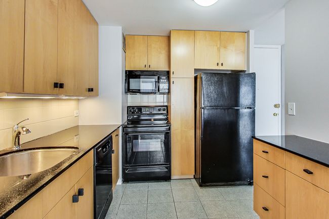 APT-1205 - 1636 N Wells St, Home with 1 bedrooms, 1 bathrooms and null parking in Chicago IL | Image 7