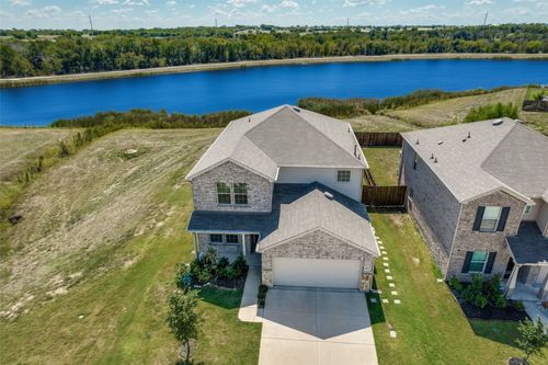 801 Harefield Ave, Haslet, TX, 76052-3892 | Card Image