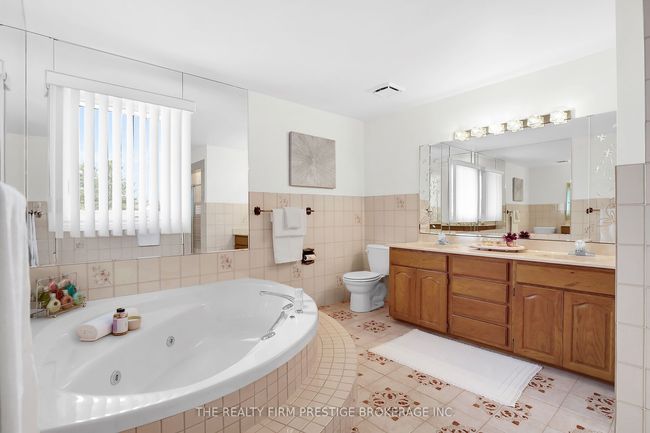 80 Virginia Cres, House other with 5 bedrooms, 4 bathrooms and 4 parking in London ON | Image 26