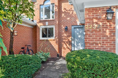 2232 Stone Garden Ln, Lexington, KY, 40513 | Card Image
