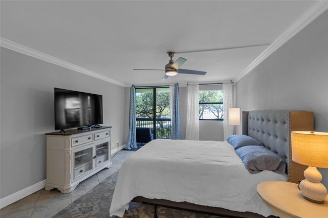 APT-202 - 2900 Ne 14 Th Street Cswy, Condo with 1 bedrooms, 2 bathrooms and null parking in Pompano Beach FL | Image 22