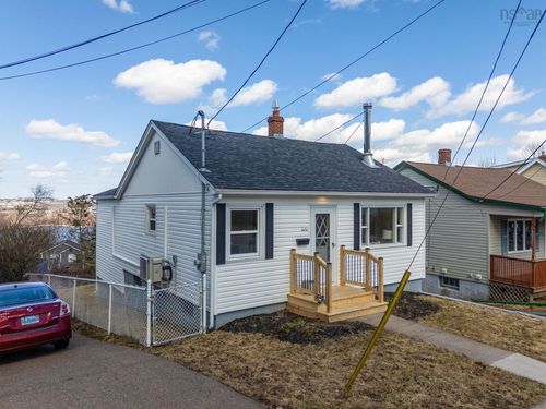 3673 Albert St, Halifax, NS, B3K3N7 | Card Image