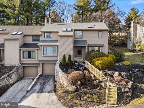 46 Sawgrass Ln, NEWTOWN SQUARE, PA, 19073-3045 | Card Image