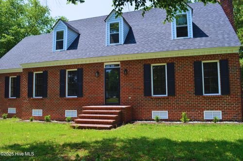 3203 Tilghman Rd N, Wilson, NC, 27896-8940 | Card Image