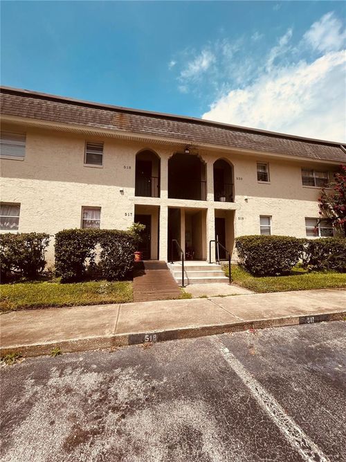 518-518 E San Sebastian Ct, ALTAMONTE SPRINGS, FL, 32714-3019 | Card Image