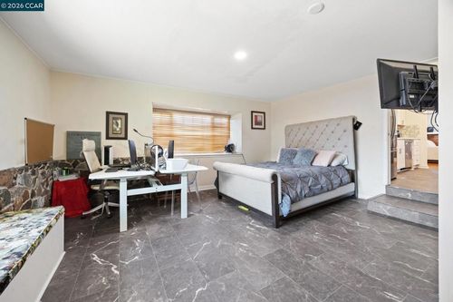 993 Argenta Ct, Pacheco, CA, 94553-5040 | Card Image