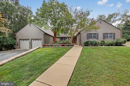 4605 Bethel Rd, GARNET VALLEY, PA, 19060-2054 | Card Image